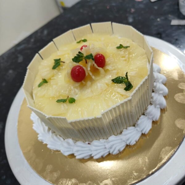 Pineapple cake